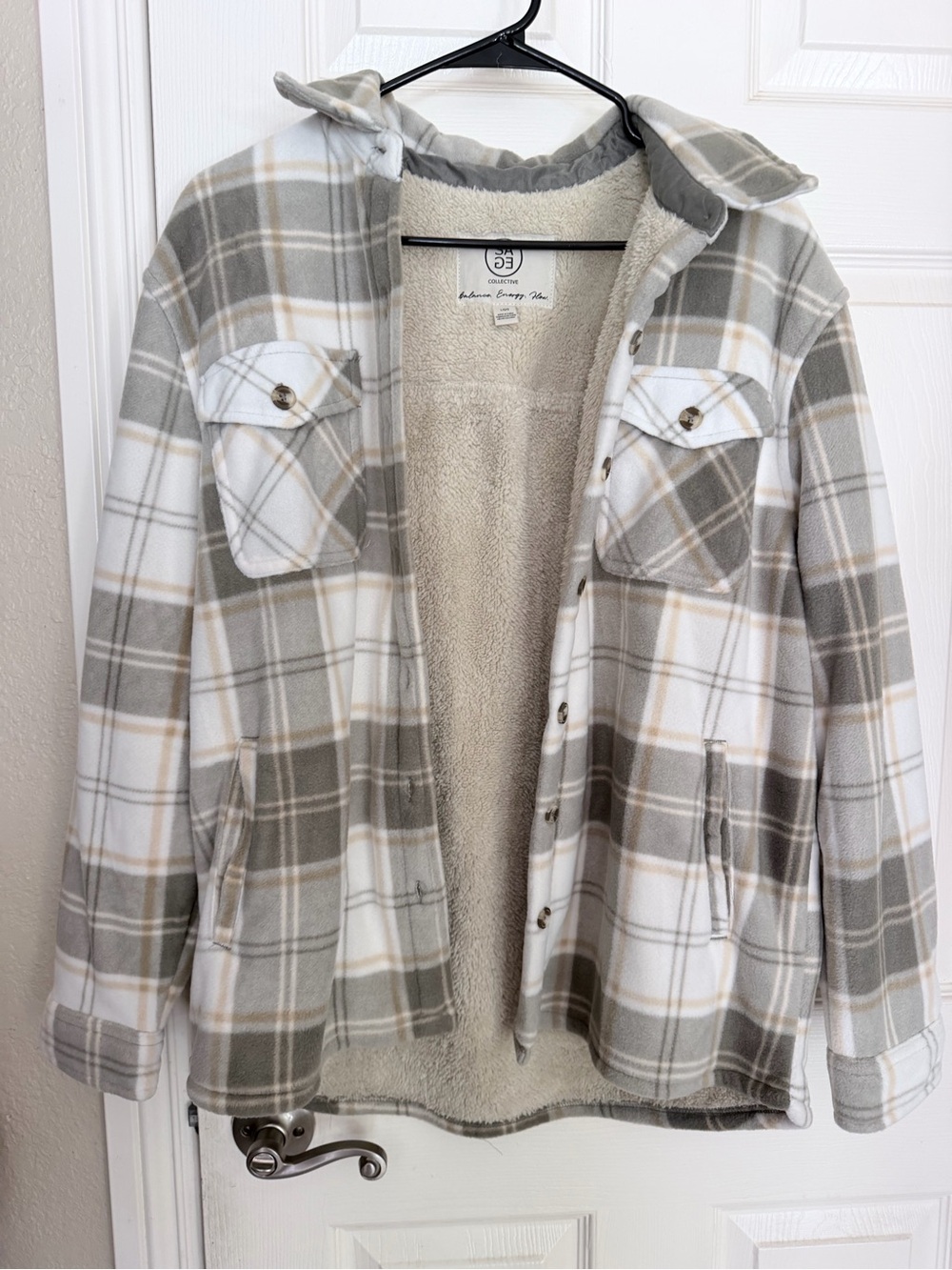 Cozy Plaid Sherpa-Lined Shacket — Neutral Green Gray & Cream